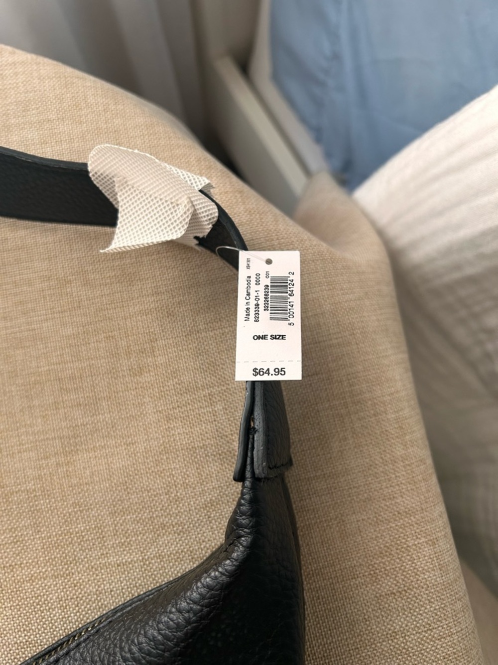 Gap Vegan Pebble Leather Slouchy Handbag - Picture 5 of 8